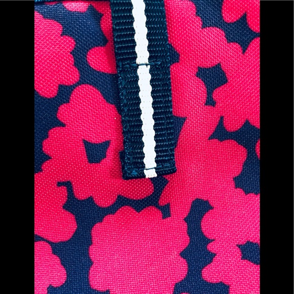 NWT 2 Estee Lauder floral hot pink and navy lined Ex lg washable totes - Picture 10 of 16